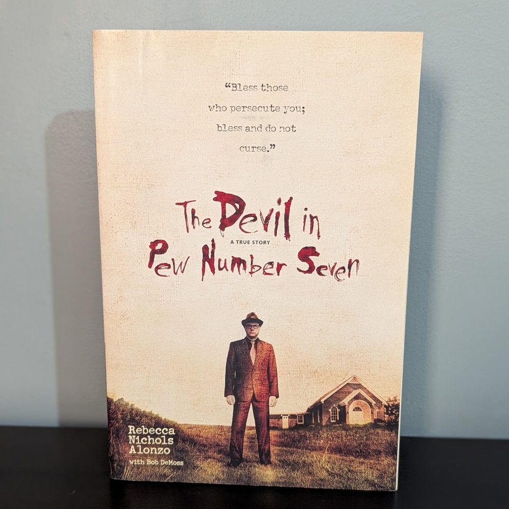 4/$10 📚 The Devil in Pew‎ Number Seven By Rebecca Nichols Alonzo
